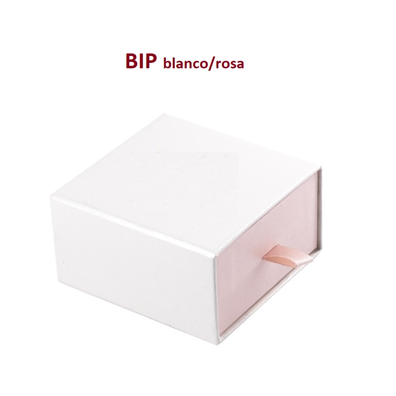 Caja BIP pendientes + cadena 73x70x40 mm.